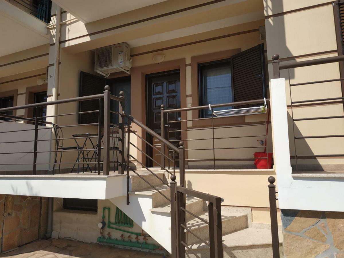 Angeo Apartments Сивота Экстерьер фото
