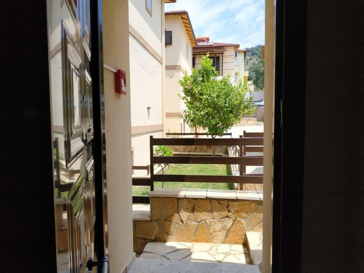Angeo Apartments Сивота Экстерьер фото